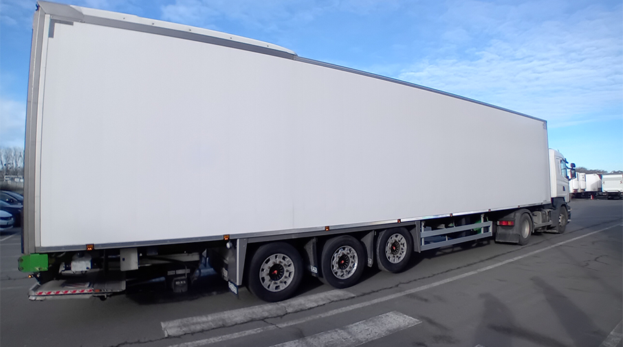 R3518 CHEREAU 2017 CARRIER VECTOR 1950MT 